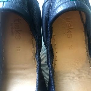 Gently worn navy blue tieks size 10